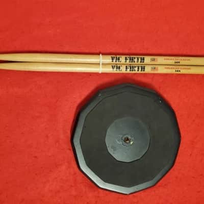 Vic Firth Drum Practice Pad and Drum Sticks Set - Mint Condition Practice Pad & Sticks image 2