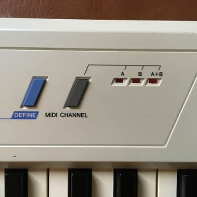 very rare Casio AZ-1 1986 Pearl White Keytar - w/velocity