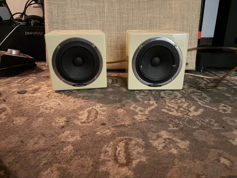 Avantone Pro MixCubes Passive (Pair)