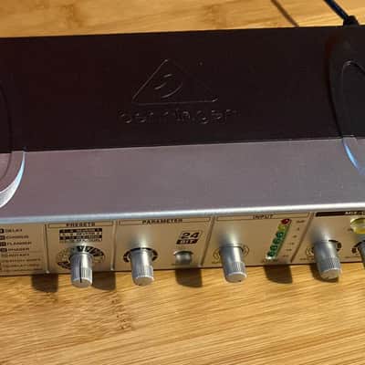 Behringer MiniFEX Multi FX Processor Mini FEX Compressor Graphic Equalizer image 3