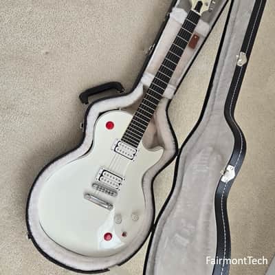 Gibson Buckethead Signature Les Paul OHSC & Paperwork image 5