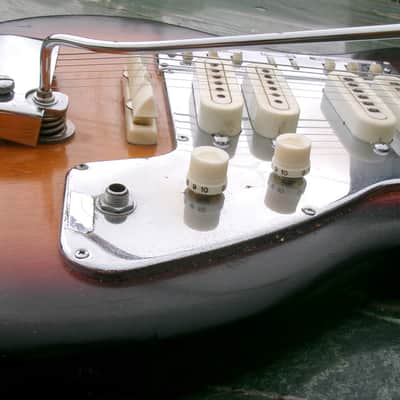 CIRCA 1966 Guyatone LG140-T Japan Vintage Guitar -Bizzare image 20