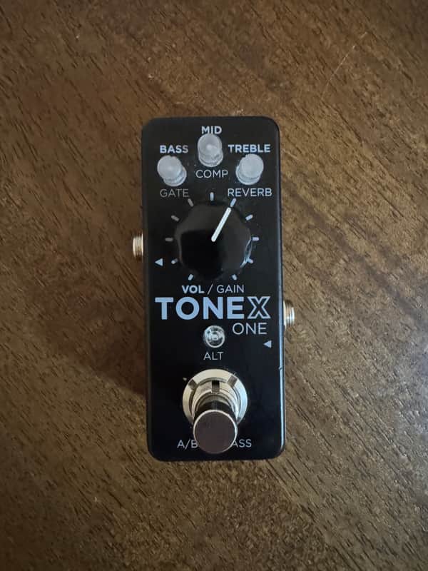 IK Multimedia ToneX One
