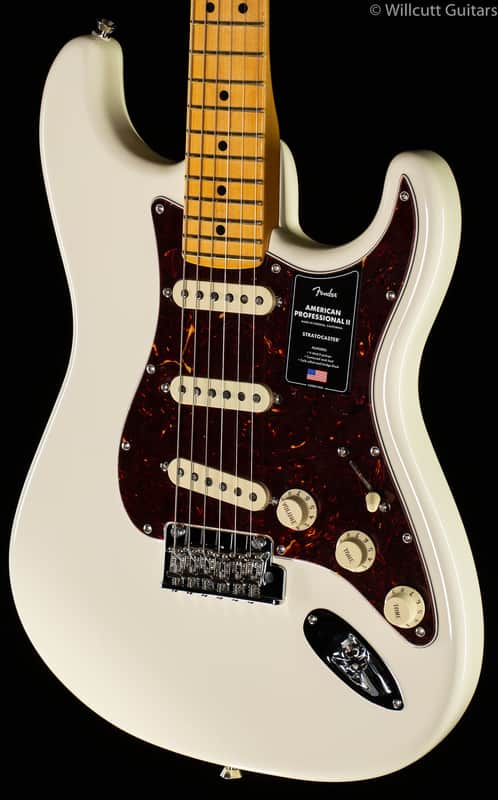 Fender American Professional II Stratocaster Maple Fingerboard Olympic White (851) image 1