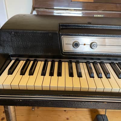 Wurlitzer 200A 64-Key Electric Piano 1974 - 1983 - Black image 14