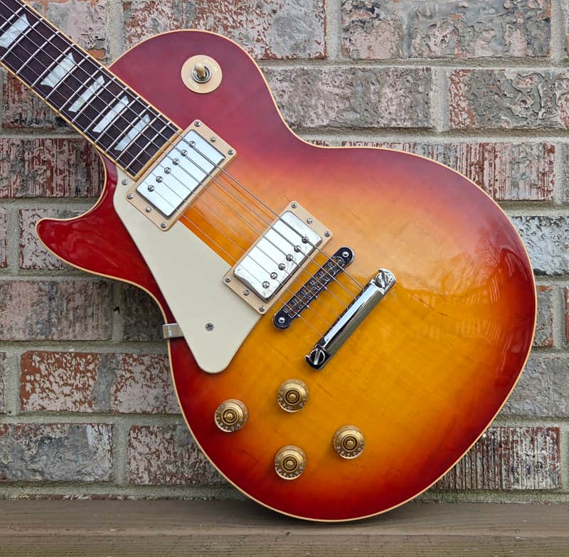 2009 Gibson Les Paul Traditional Plus Left-Handed Electric Guitar w/ Original Hardshell Case, Manual!