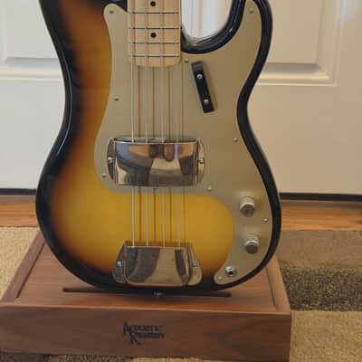 NEW Never Played Fender American Vintage '58 Precision Bass 2013 - 2017 - 3-Color Sunburst image 5