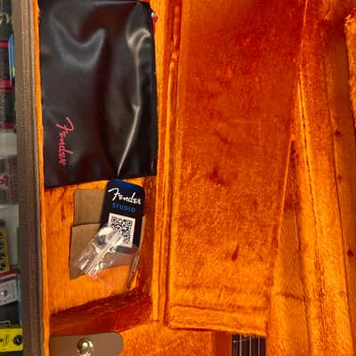 Fender James Jamerson 1962 Precision Bass, Rosewood Fingerboard, 3-Tone Sunburst 2026 image 13