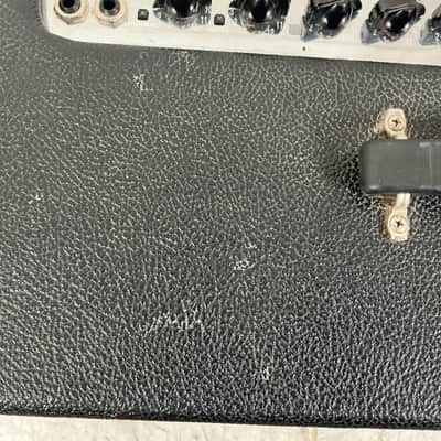 Fender Hot Rod Deluxe 3-Channel 40-Watt 1x12" Guitar Combo 2000s - Black image 10
