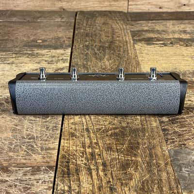 Fender 099-4071-000 MGT-4 Mustang GT 4-Button Footswitch with 1/4" Jack 2010s - Black/Silver image 3