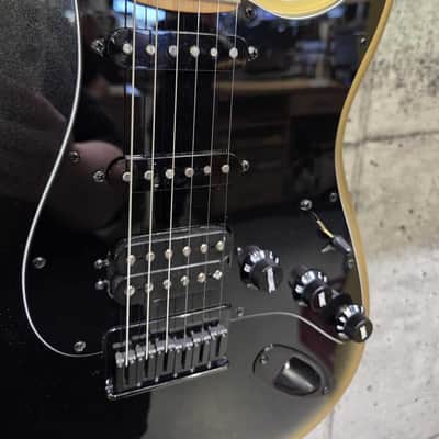 Fender American Professional II Stratocaster HSS HT 2024 - Eclipse image 4