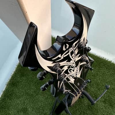 B.C. Rich Kerry King Signature KKV Tribal Flying V 2000er - Black image 9
