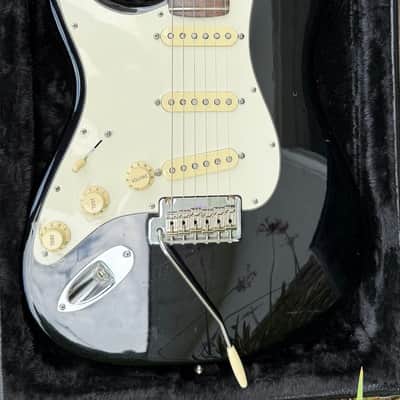 Fender Strocaster 2014 - Black image 2