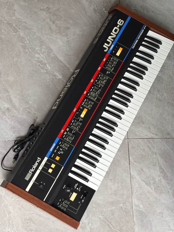 Roland Juno-6 Polyphonic Synthesizer - Serviced image 1