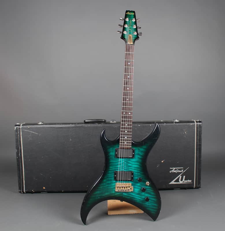 Aria Pro II Urchin Deluxe Electric Guitar w/ Original Hardshell