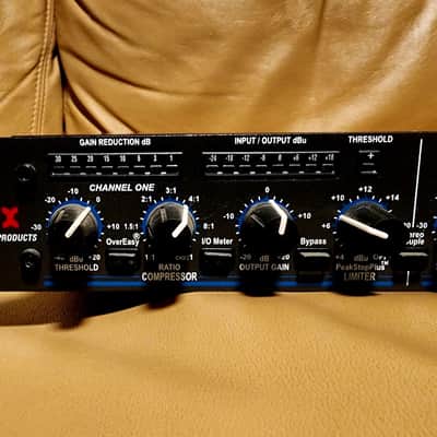 DBX 1046 Quad Compressor Limiter Clean with Free Shipping!! image 3