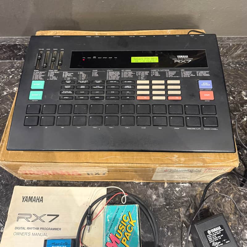 DTM・DAW YAMAHA RX7 RHYTHM PROGRAMER Yamaha RX7 Rhythm Programmer Drum Machine | Reverb