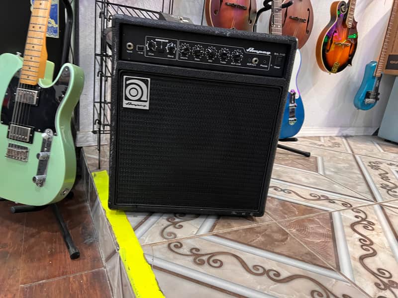 Ampeg BA-110v2 40-Watt 1x10