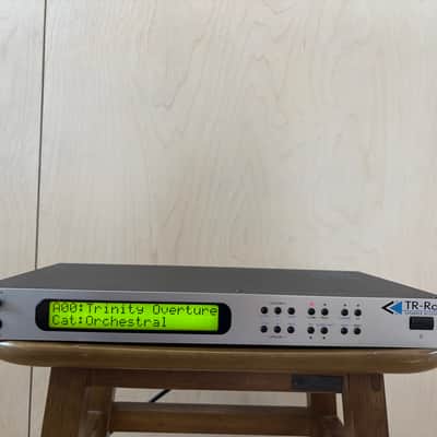 Korg Trinity TR Digital Synthesizer Rack !
