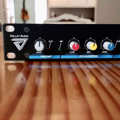 Valley Audio 401 - Mic Pre, EQ, Compressor, Gate - channel strip image 1