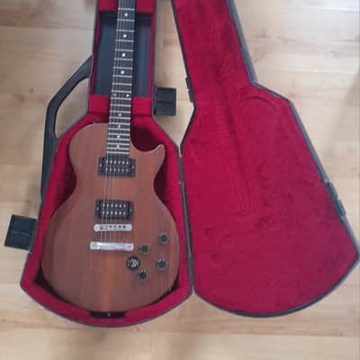 Gibson "The Paul" 1978 Natural Walnut with all original parts in original "chainsaw" case. Both in excellent condition image 1