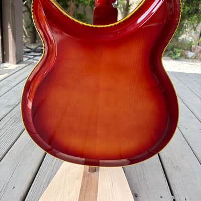 Stunning 1970 Rickenbacker 381 Fireglow w/ Original Case RARE image 8