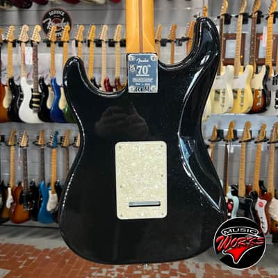 Fender 70 Th Anniversary Player Stratocaster Nebula Noir Ltd image 7