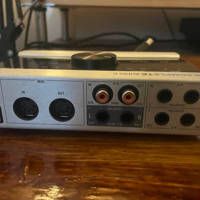 Native Instruments Komplete Audio 6 USB Audio Interface 2010s - Black/Silver image 3