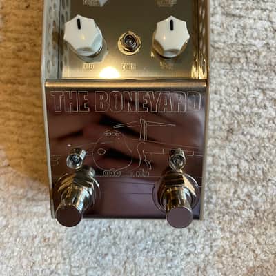 ThorpyFX Boneyard Fuzz 2022 - Chrome