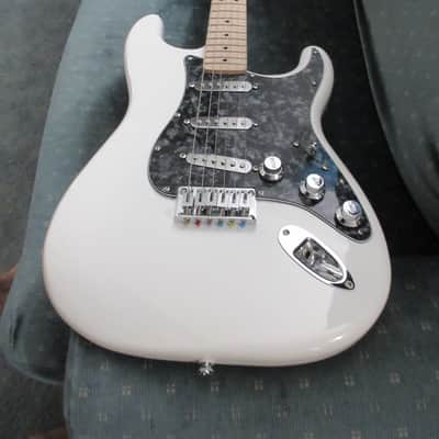 ~Cashified~ Squier by Fender Stratocaster, Optional Bridge Humbucker image 6