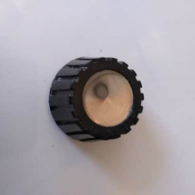 MAGNATONE BIGSBY MARK IV or V Original Volume/Tone Knob In Excellent Condition. 1955-1957 Magnatone Mark IV And V 1956 Black with Chrome image 1