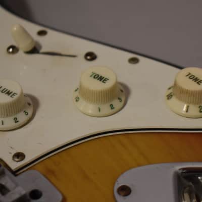1974 Fender Stratocaster Sunburst w/OHSC image 15