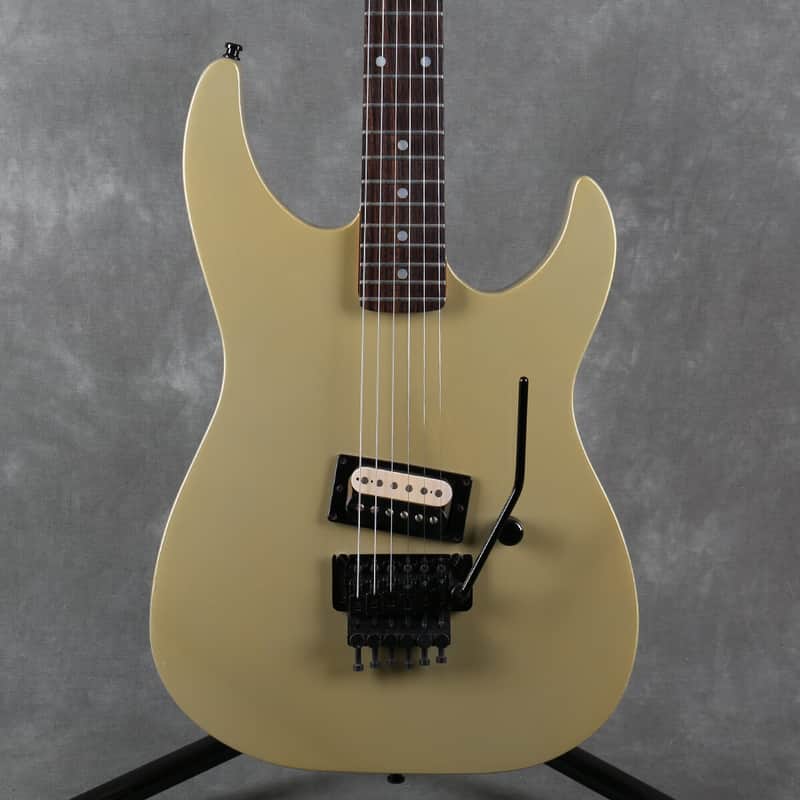 Kramer Baretta USA - Gold - 2nd Hand - Used image 1