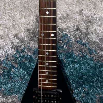 Vintage 1986 Kramer Vanguard American series electric guitar Floyd rose Seymour Duncans 1986 image 2