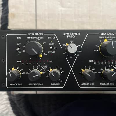 Drawmer 1973 - 3-Band Stereo FET Compressor - Mint Condition! image 3