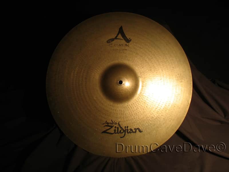 20" ZILDJIAN A CUSTOM MEDIUM RIDE CYMBAL, 2722 grams, GOOD to GREAT CONDITION! image 1