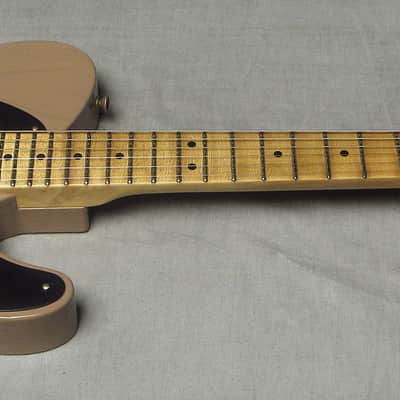Fender 1951 Nocaster Journeyman Relic Dirty White Blonde image 3