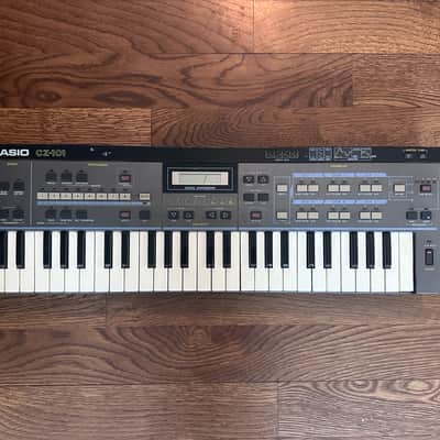 Casio CZ-101 49-Key Synthesizer 1985 - 1988 - Black