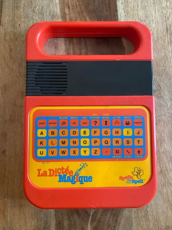 Texas Instruments Speak & Spell French Version La Dictée Magique image 1