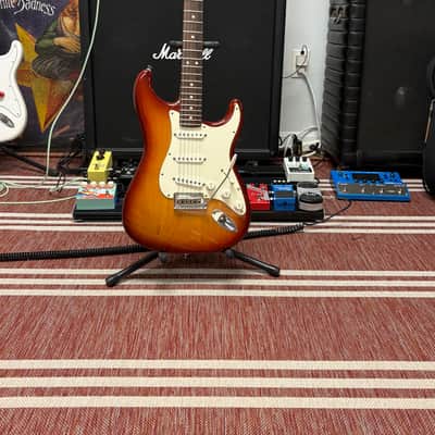 Fender American Standard Stratocaster with Rosewood Fretboard (2011) - Sienna Sunburst image 3
