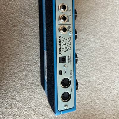 TC Electronic Flashback X4 Delay & Looper 2011 - 2019 - Blue image 3