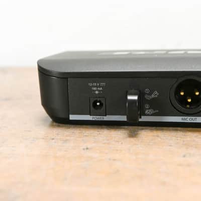 Shure BLX14 Bodypack Wireless System - H9 Band: 512-542 MHz (NO PSU) CG0141S image 6