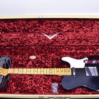 Fender Custom Shop 2019 Ltd Roasted Pine Double Esquire Relic, Aged Black with Tweed Custom Shop Hard Case image 12