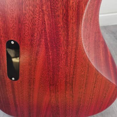 Fender Modern Player Jaguar 2012 - 2013 - Red Transparent image 7