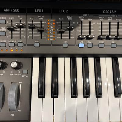 Behringer DeepMind 12 Synth 49 keys - 12-Voice Polyphonic Analog 2016 - Present - Black image 6