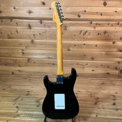 Fender Vintera III Early 60s Stratocaster Electric Guitar - Black image 5