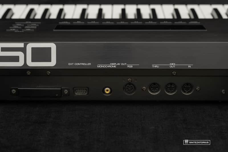 Roland S-50 61-Key Digital Sampling Keyboard 1986 - 1990 - Black