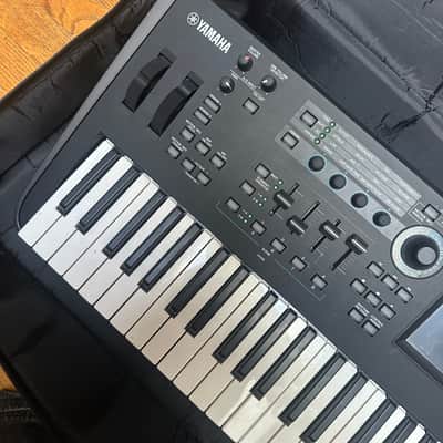 Yamaha MODX6 61 Key 16 Voice Synthesizer image 2