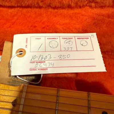 1997 Fender '52 Reissue Telecaster – Brand New Condition image 3