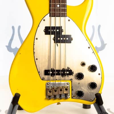 Daion Savage Yellow Electric Bass w/ Original Daion Branded Hardshell Case image 3